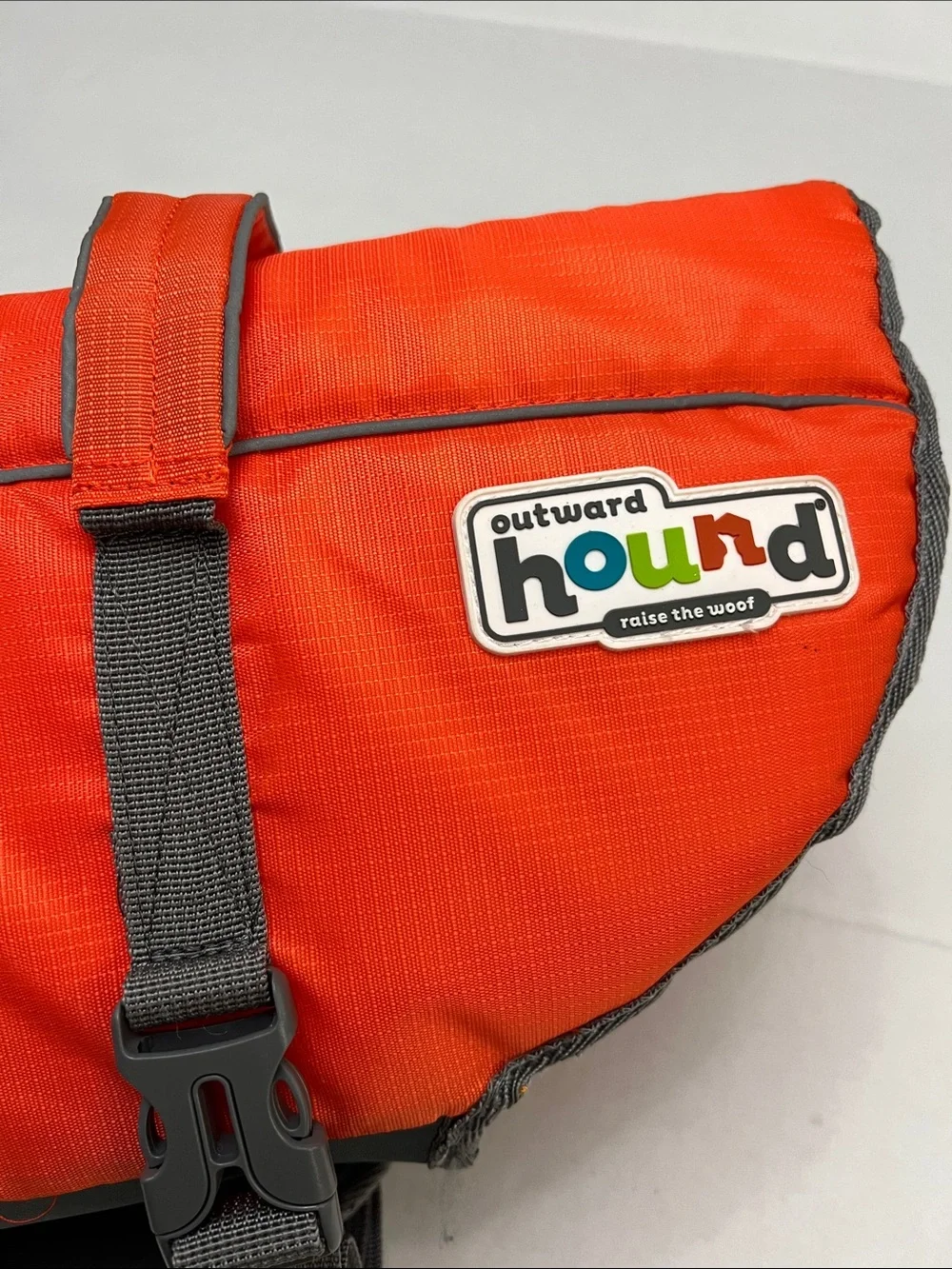 Outward Hound High-Visibility Orange & Gray Dog Life Jacket with Grab Handle L